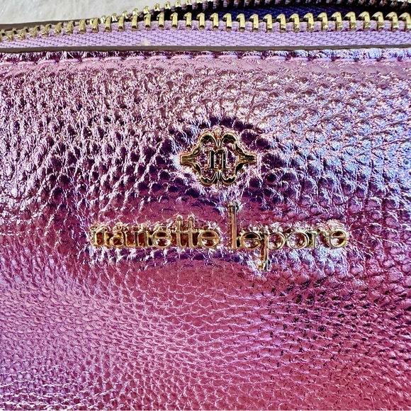 NANETTE LEPORE DAHLIA CROSSBODY/WRISTLET NWT - Picture 5 of 15